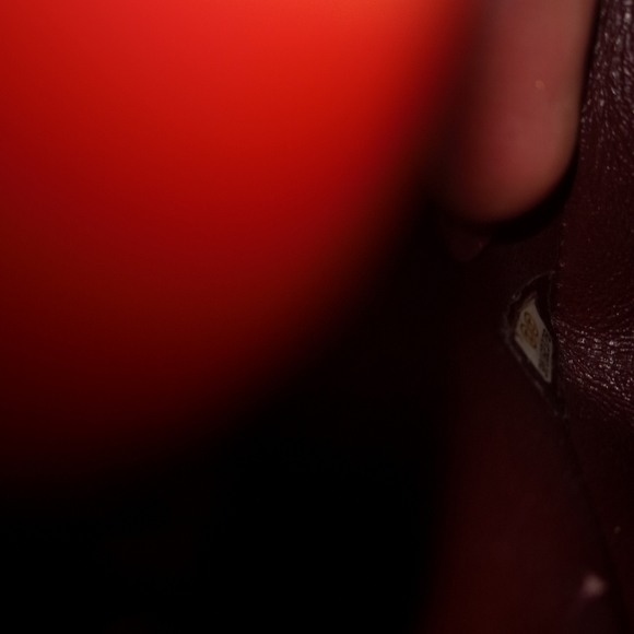 Authentic chanel bag - Picture 12 of 16